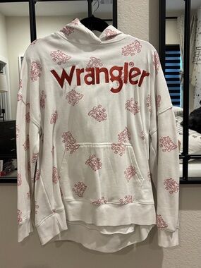 Wrangler White Hoodie with Red Logo Pattern